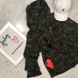 Sanctuary camo zip up hoodie